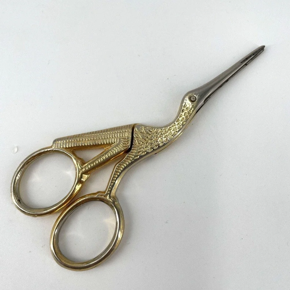 Vintage Gold-Toned Stork Shaped Embroidery Scissors Italy Sewing Small Sharp